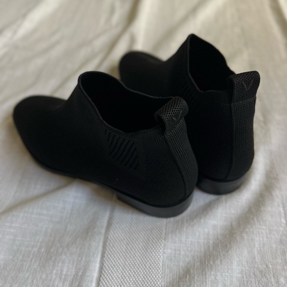 SOLD VIVAIA Square-Toe Water-Repellent Black Ankle Chelsea Boots (Ryan) Size 39 - Picture 10 of 15